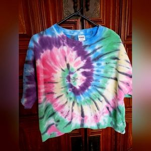 Victoria's Secret PINK cropped tie dye short sleeved sweatshirt